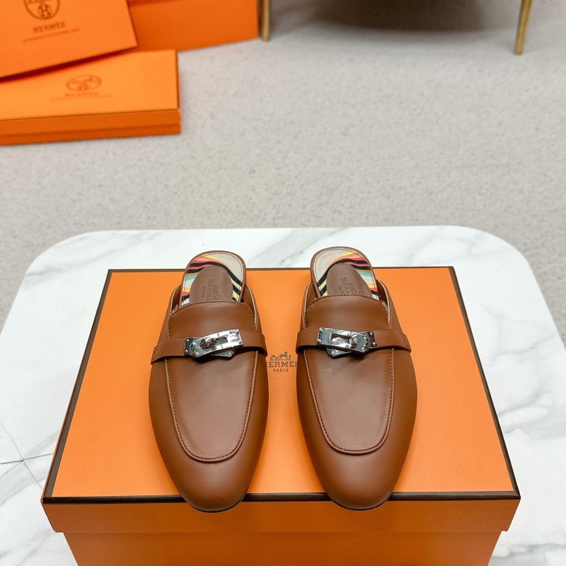 H**mes slippers